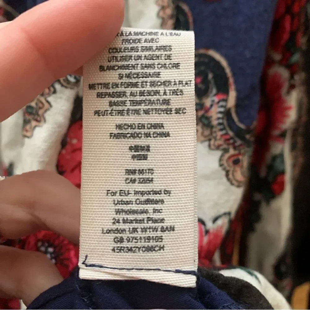 Free People tag has